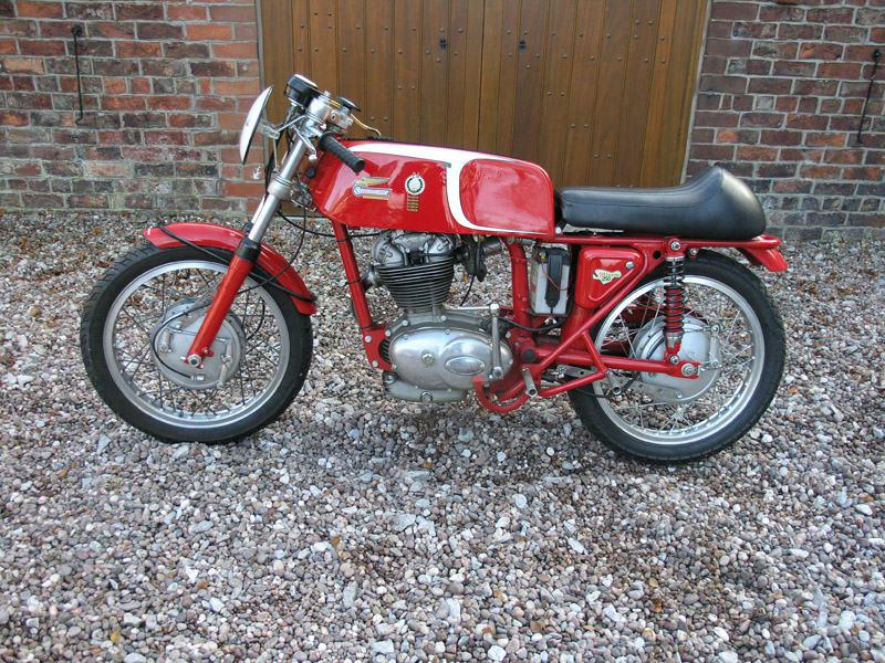 Lot 4 - 1968 Ducati 24-Hour