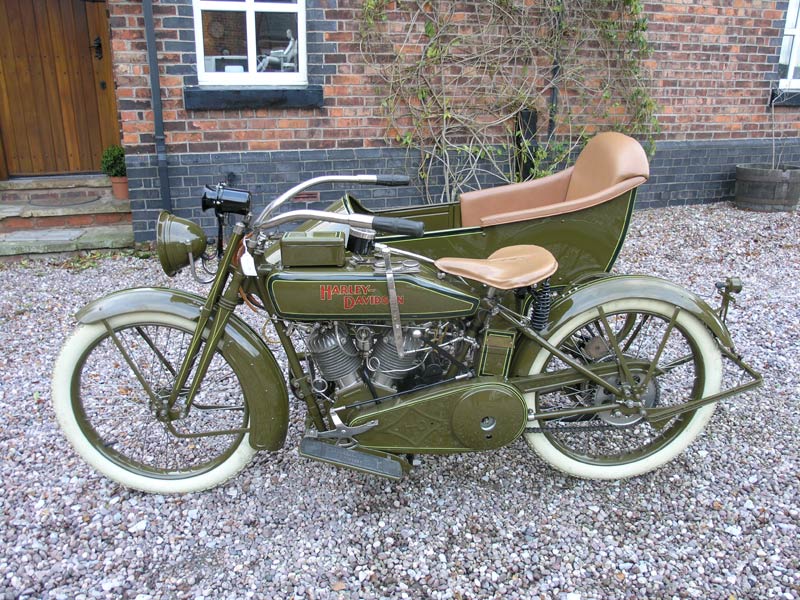 Lot 48 1918 Harley Davidson Model J Combination Lot 48 1918 Harley Davidson Model J Combination