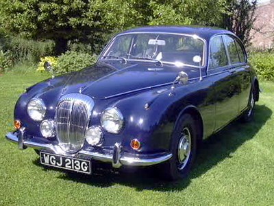 Lot 14 - 1969 Daimler V8-250