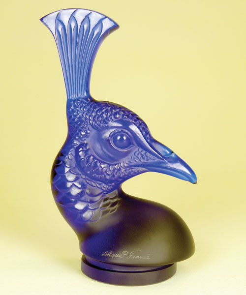 Lot 320 - Peacock's Head Accessory Mascot By R. Lalique