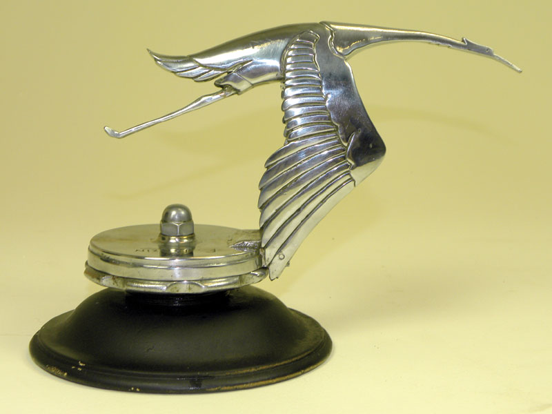 Lot 304 - Hispano-Suiza Flying Stork Mascot