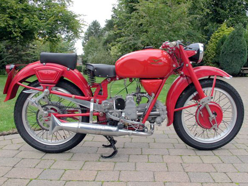 Lot 67 - 1949 Moto Guzzi Airone