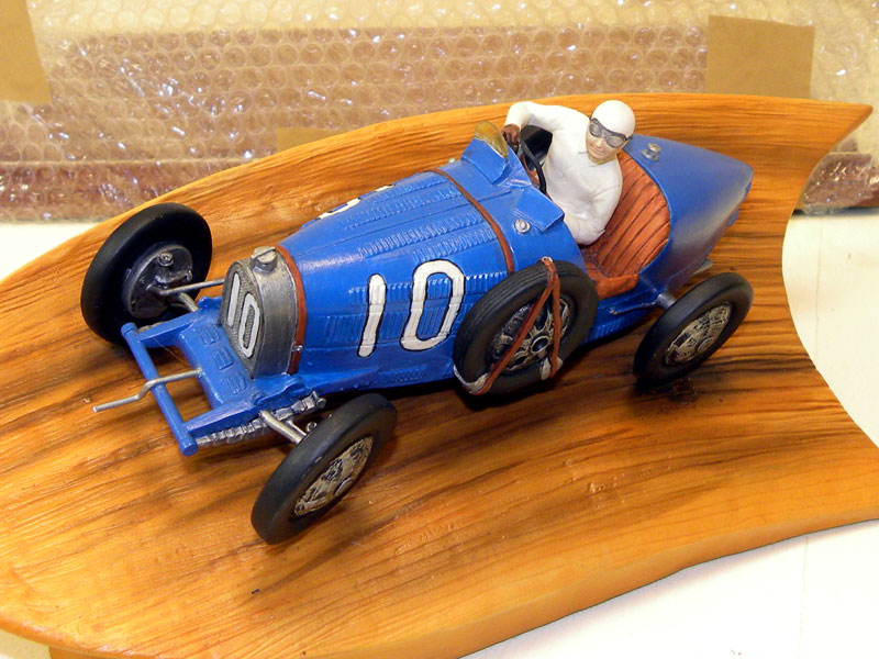 Lot 200 - Bugatti Resin Sculpture