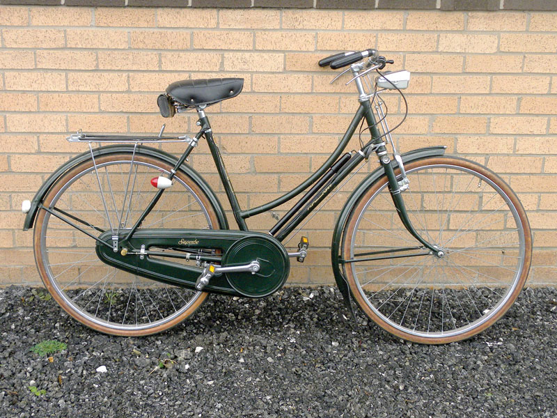 Lot 2 - Raleigh Superbe