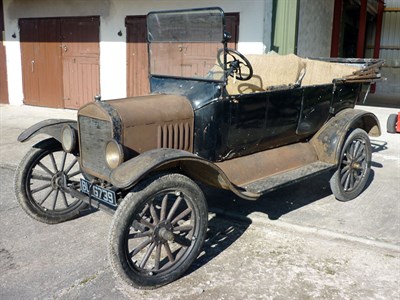 Lot 22 - 1919 Ford Model T Tourer