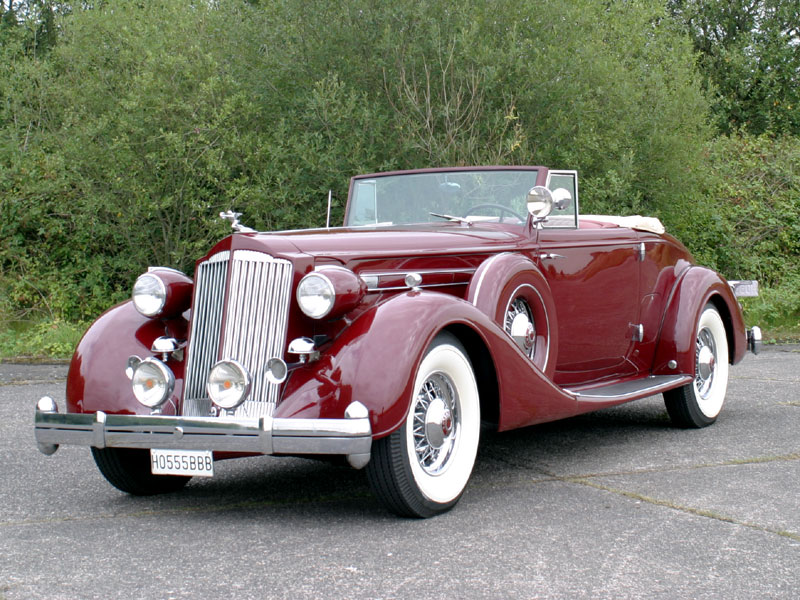 Lot 45 - 1936 Packard Twelve Convertible Coupe