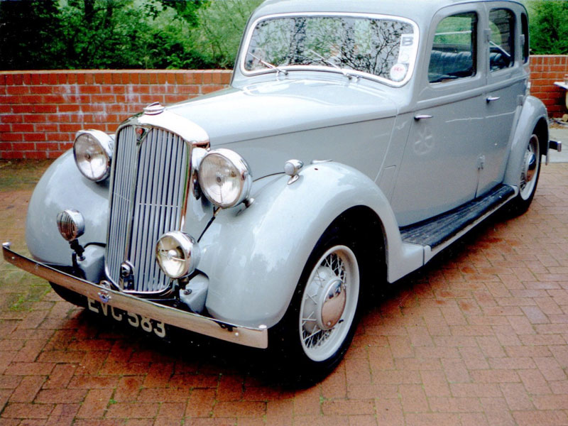 Lot 78 - 1940 Rover 10hp Saloon