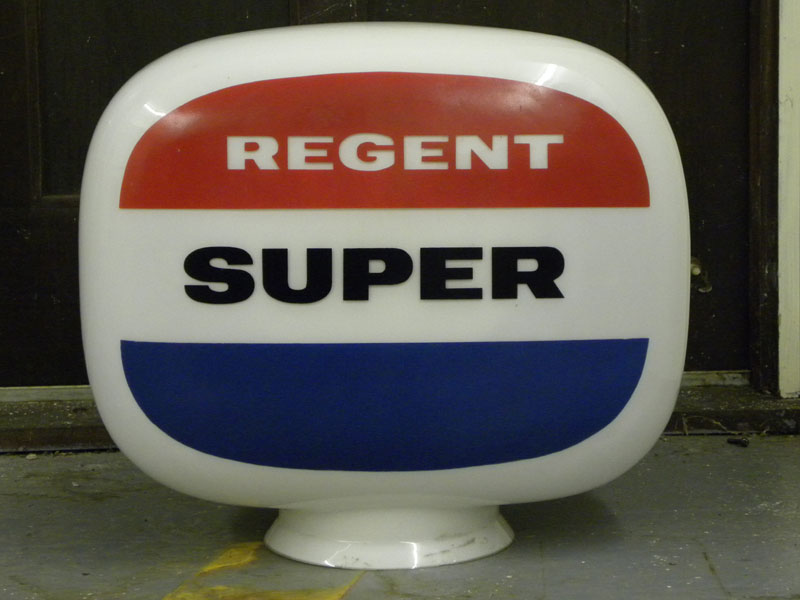 Lot 82 - Regent Petrol Pump Globe