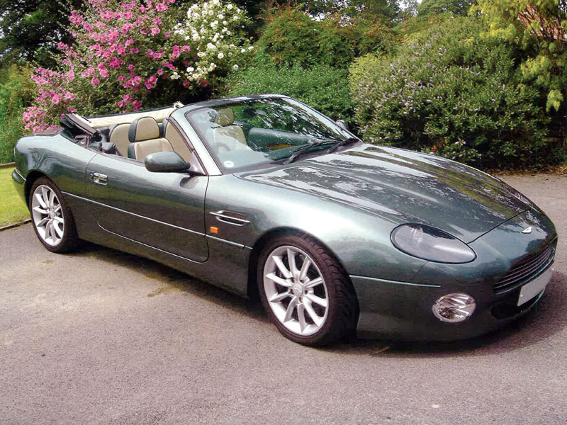 Lot 71 - 1999 Aston Martin DB7 Vantage Volante