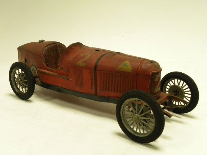 Lot 213 - CIJ Alfa Romeo P2 Clockwork Tinplate Toy