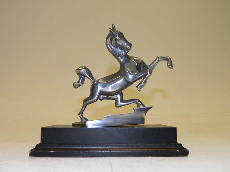 Lot 19 - Humber 'Imperial Horse' Mascot