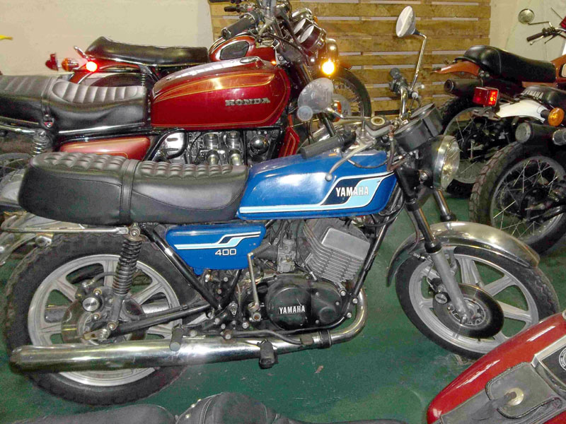 Lot 2 - 1977 Yamaha RD400