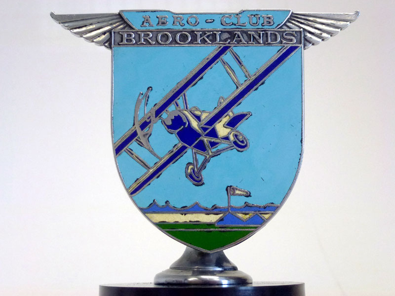 Lot 12 - Brooklands Aero Club Badge