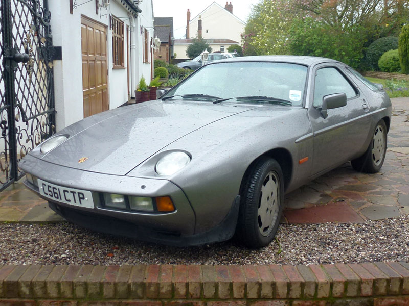 Lot 6 - 1986 Porsche 928 S