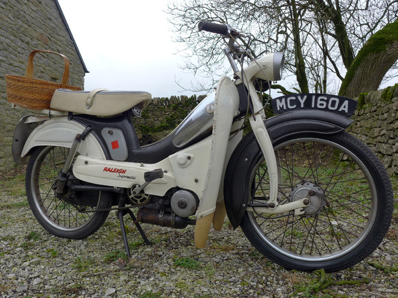 Lot 41 - 1963 Raleigh RM5 Supermatic