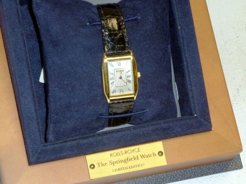 Lot 32 - Rolls-Royce Gold Wristwatch by Baume & Mercier Switzerland
