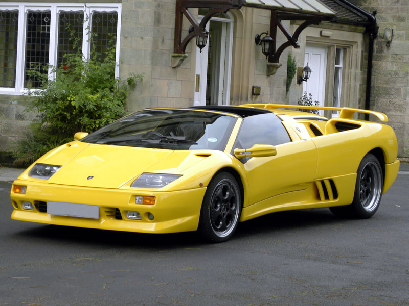 Lot 85 - 1999 Lamborghini Diablo VT Roadster