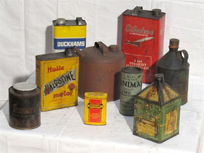 Lot 141 - Varied Selection of Oil Tins (R)