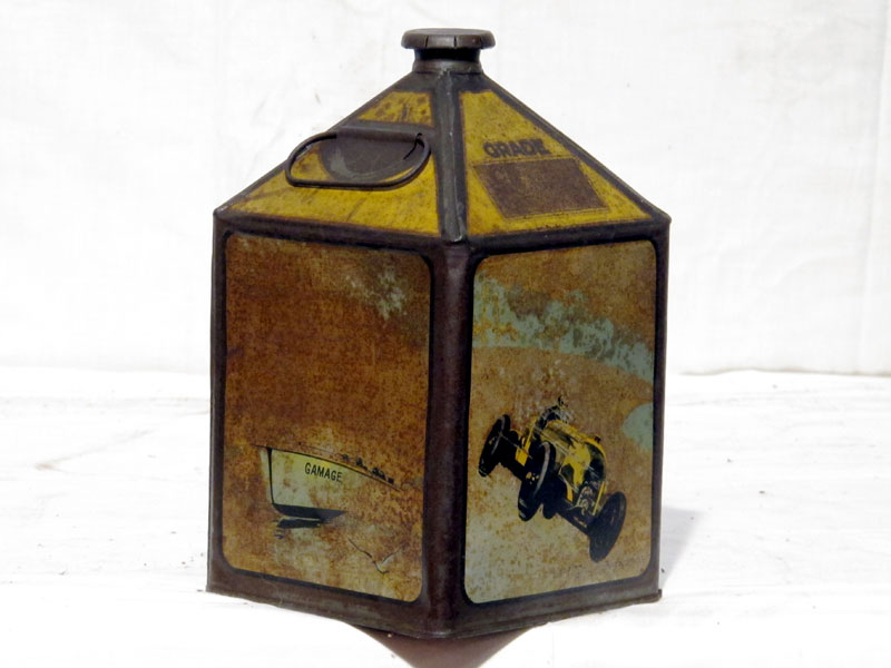 Lot 37 - One-Gallon Capacity Gamages Oil Tin
