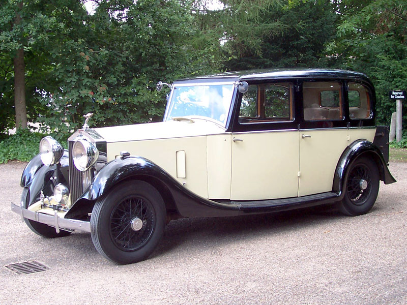 Lot 82 - 1933 Rolls-Royce 20/25 Limousine