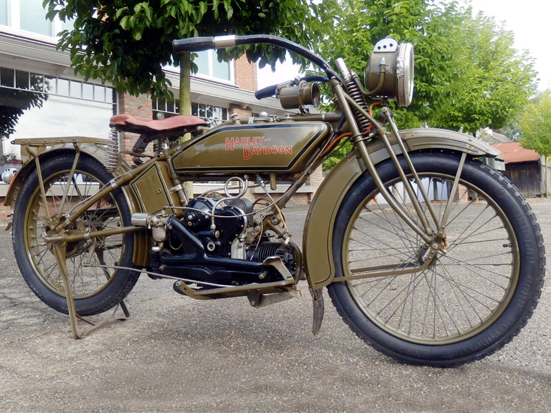 Lot 61 - 1921 Harley Davidson Model W