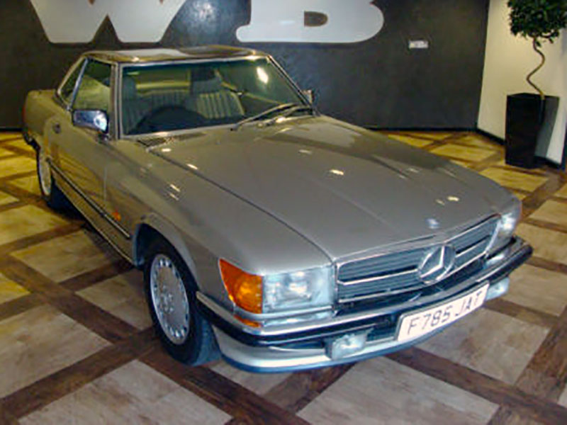 Lot 99 - 1988 Mercedes-Benz 300 SL