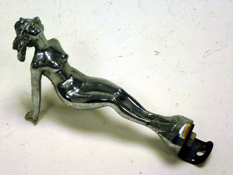 Lot 42 - A Nude Speed Nymph Accessory Mascot