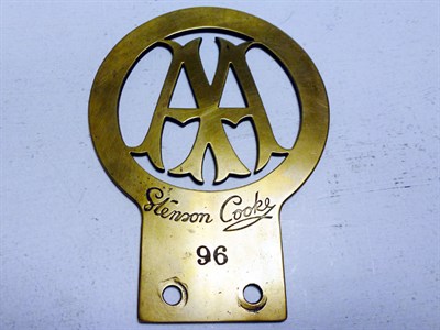 Lot 237 - AA Automobile Association Wingless Member's Badge