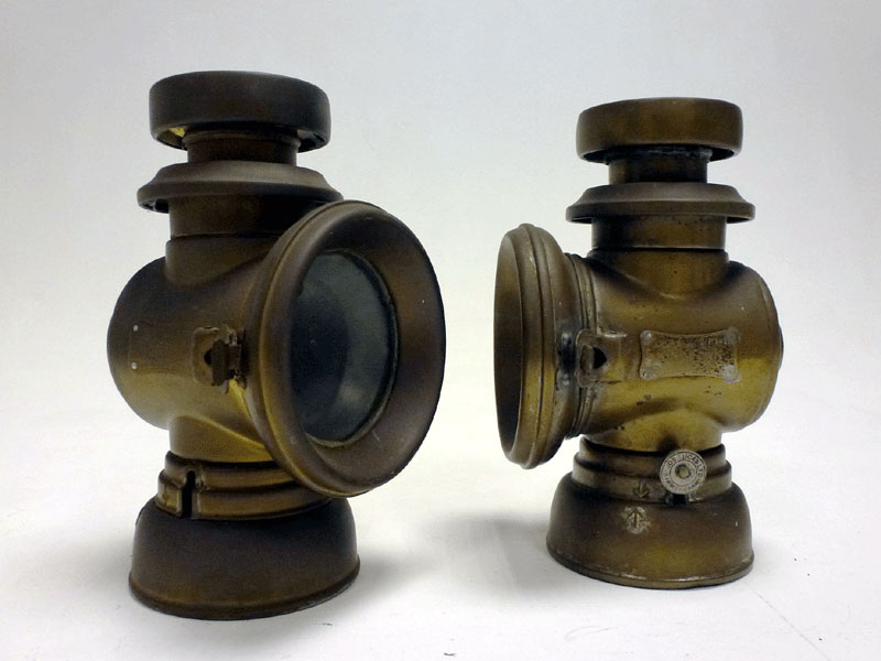 Lot 1 - A Pair of Lucas 'King's Own' Brass Side Lamps