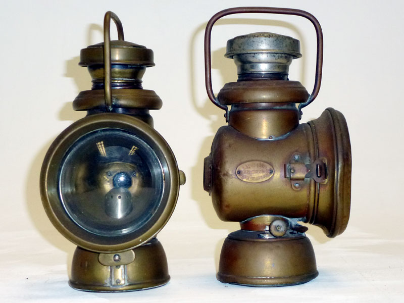 Lot 8 - A Pair of Brass Side Lamps