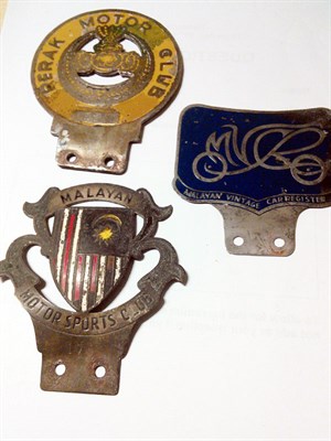 Lot 177 - Selection of Car Badges