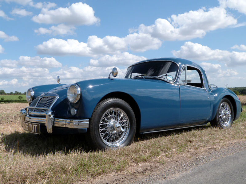 Lot 14 - 1958 MG A 1500 Coupe