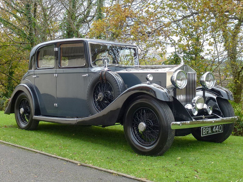 Lot 29 - 1933 Rolls-Royce 20/25 Sports Saloon