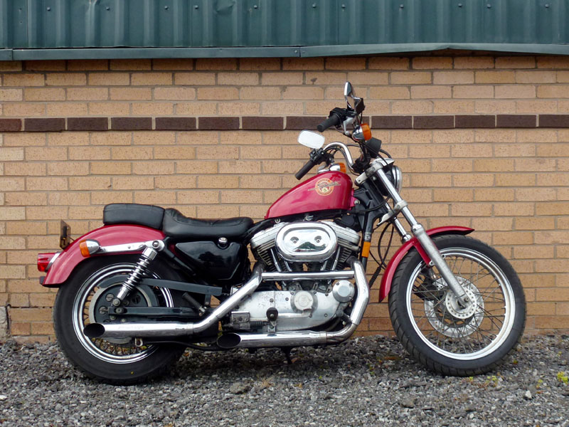 Lot 80 - 1995 Harley Davidson Sportster XL883H Hugger