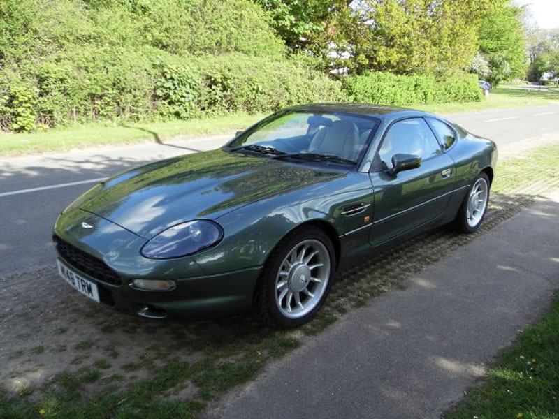 Lot 31 - 1995 Aston Martin DB7