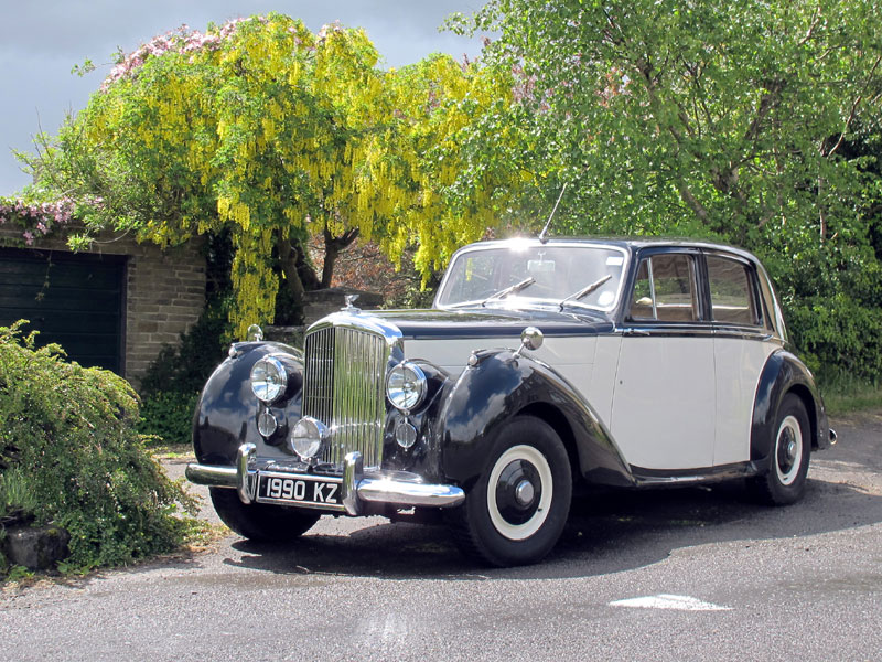 Lot 19 - 1951 Bentley MK VI Saloon