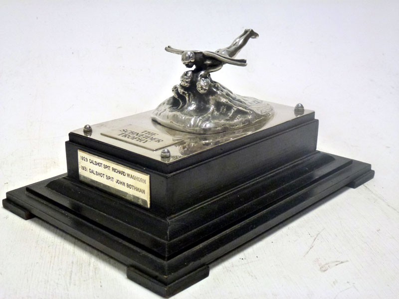 Lot 326 - Rolls-Royce Schneider Trophy Car Mascot - 'Kissing the Waves'