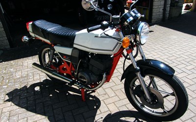Lot 14 - 1979 Suzuki X7