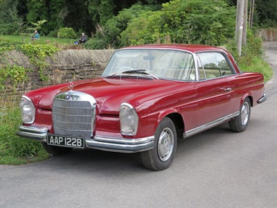 Lot 23 - 1964 Mercedes-Benz 220 SEB Coupe