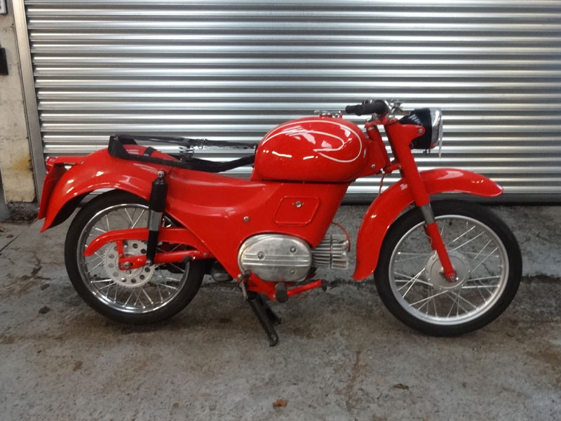 Lot 27 - 1950/1960s Moto Guzzi Hispania 110