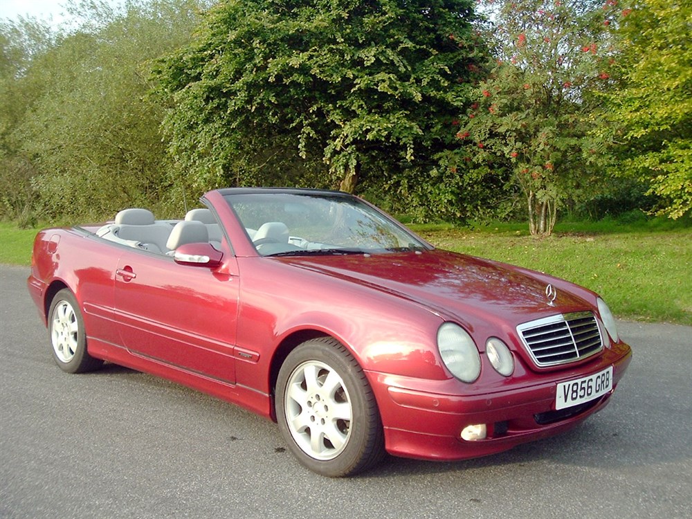 Lot 116 - 2000 Mercedes-Benz CLK 230 Avantgarde Kompressor
