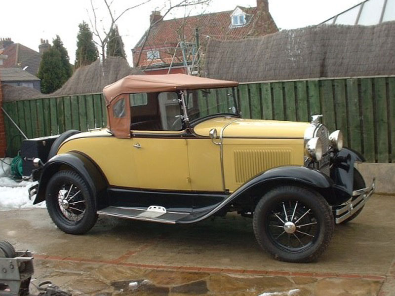 Lot 8 - 1930 Ford Model A Roadster