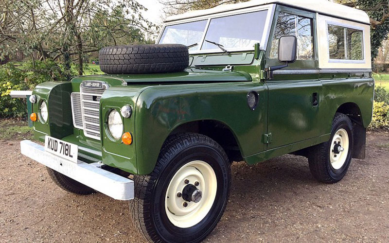 Lot 106 - 1972 Land Rover 88 Series III