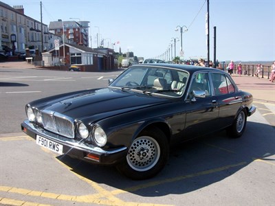 Lot 108 - 1989 Jaguar Sovereign 5.3