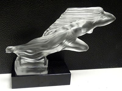 Lot 102 - 'Acceleration' Glass Accessory Mascot after Red Ashay