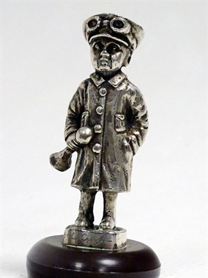 Lot 251 - Edwardian Chauffeur Mascot by Ondine of Paris