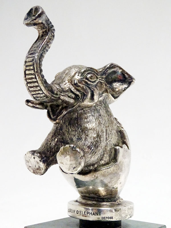 Lot 282 - 'Elephant Emerging from an Egg' Accessory