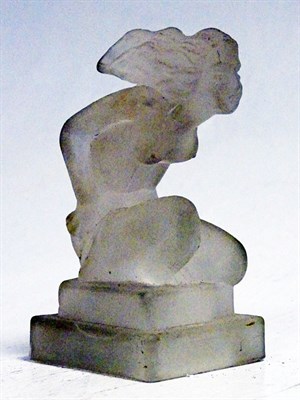 Lot 301 - 'Kneeling Nude' Glass Accessory Mascot by Red Ashay, c1920s