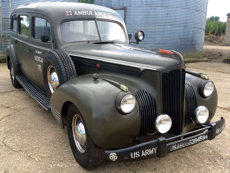 Lot 23 - 1941 Packard 180 Ambulance