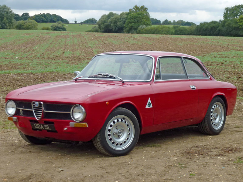 Lot 9 - 1973 Alfa Romeo GT 1600 Junior
